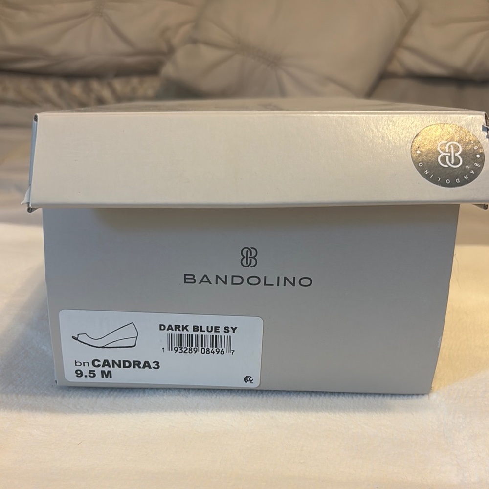 Bandolino Candra Dark Blue Heels